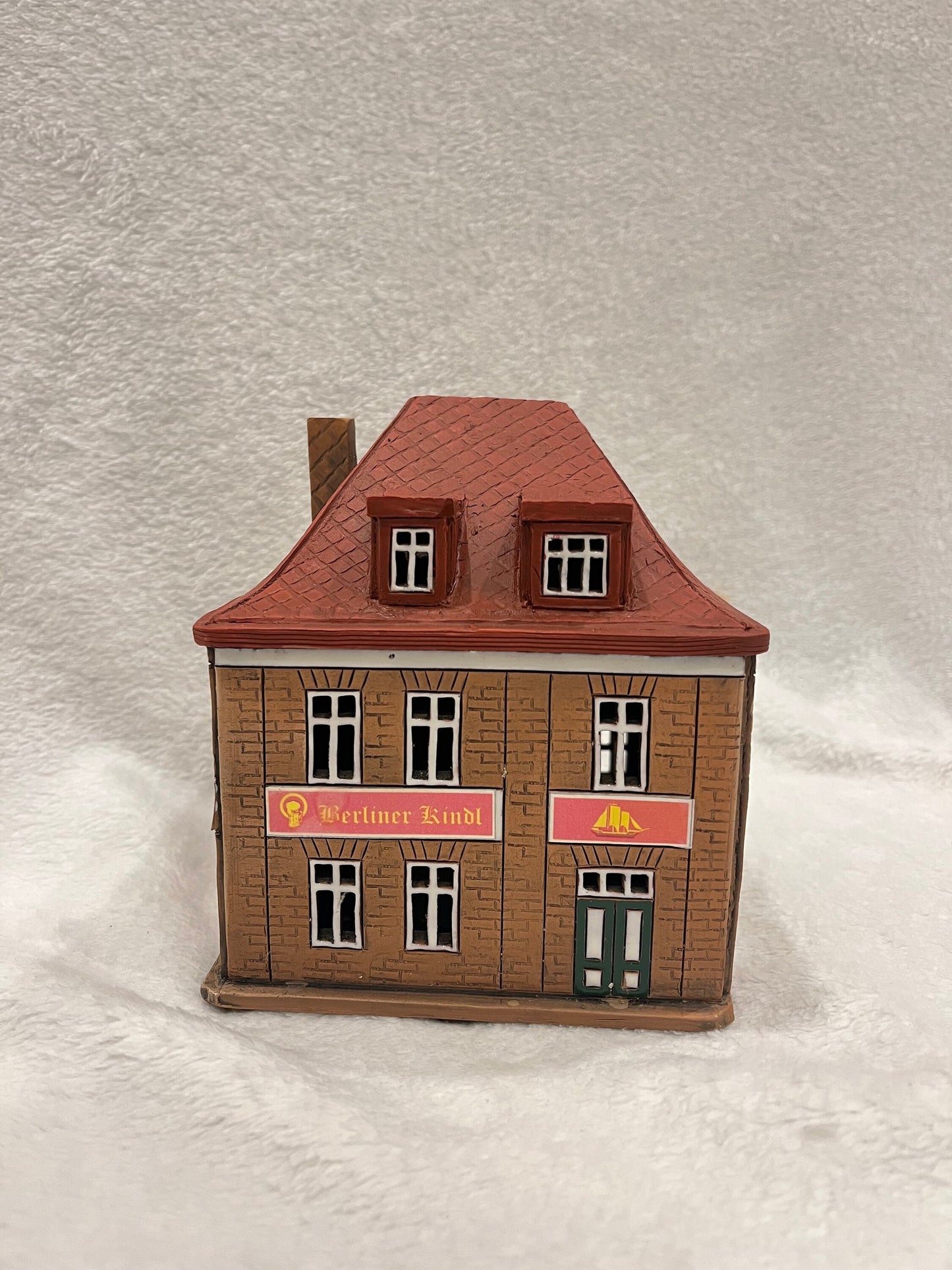 Christmas Ceramic House Art Tealight Candle Holder Room Decoration Handcrafted Collectible Miniature House (G170)