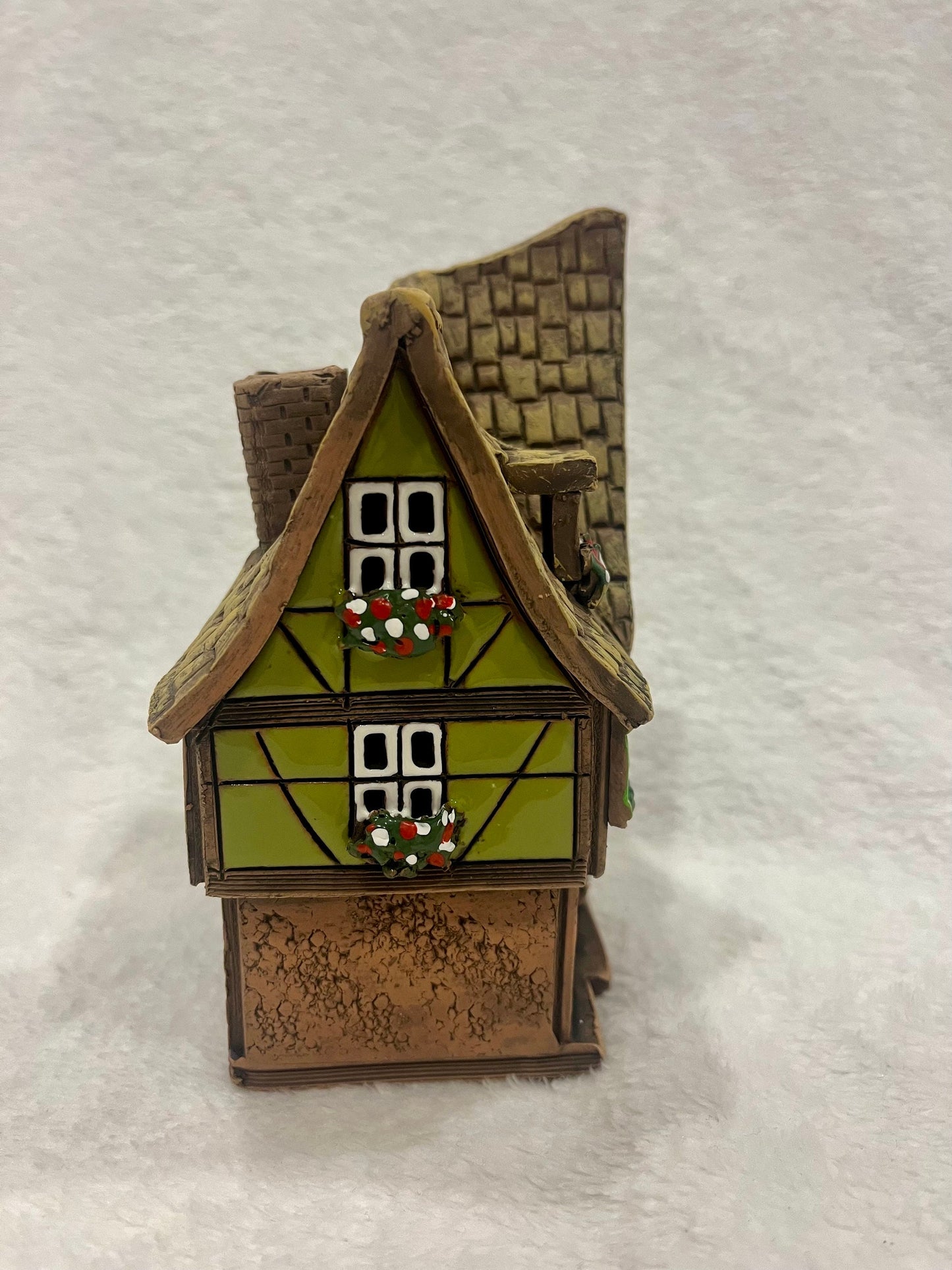 Christmas Ceramic House Art Tealight Candle Holder Room Decoration Handcrafted Collectible Miniature House B35