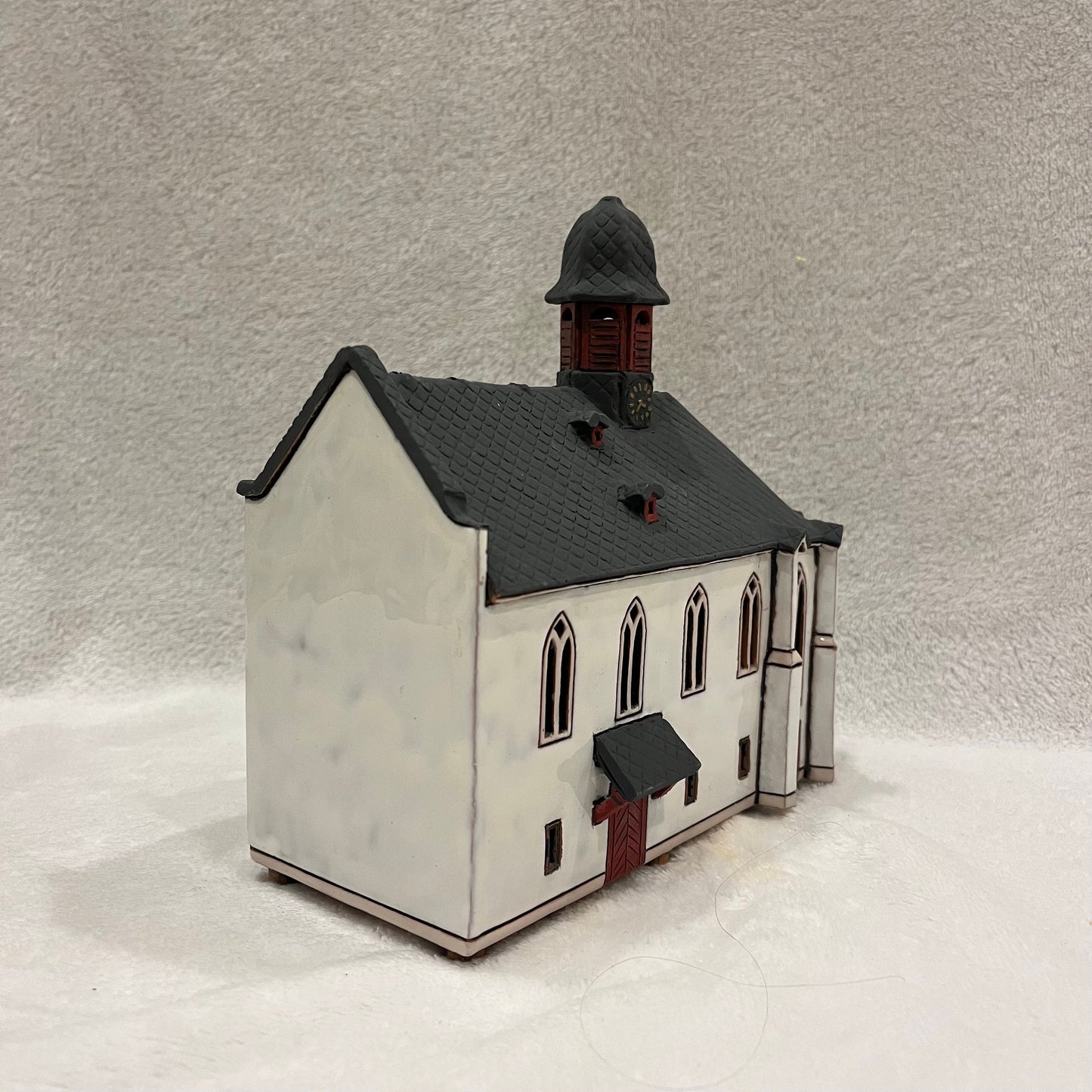 Christmas Ceramic House Art Tealight Candle Holder Room Decoration Handcrafted Collectible Miniature House (EG208)