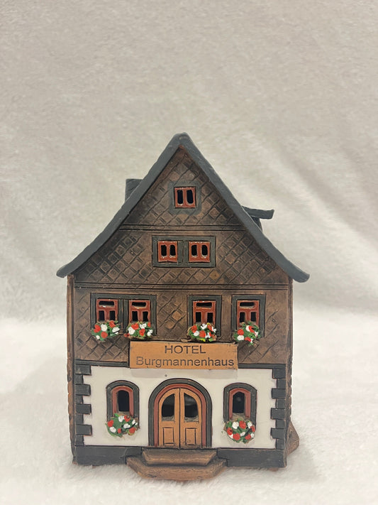 Christmas Ceramic House Art Tealight Candle Holder Room Decoration Handcrafted Collectible Miniature House (G150)