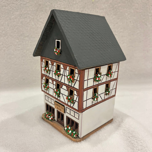 Christmas Ceramic House Art Tealight Candle Holder Room Decoration Handcrafted Collectible Miniature House (G203)