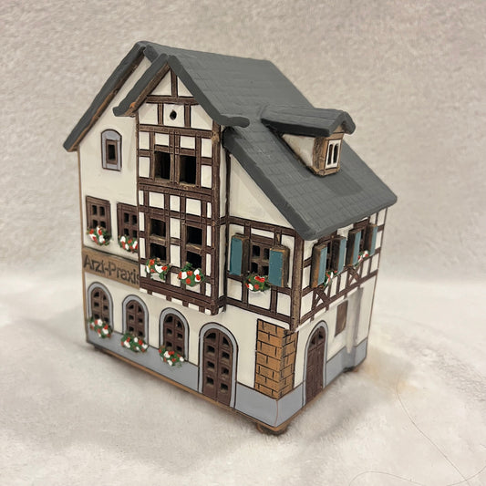 Christmas Ceramic House Art Tealight Candle Holder Room Decoration Handcrafted Collectible Miniature House (G141)