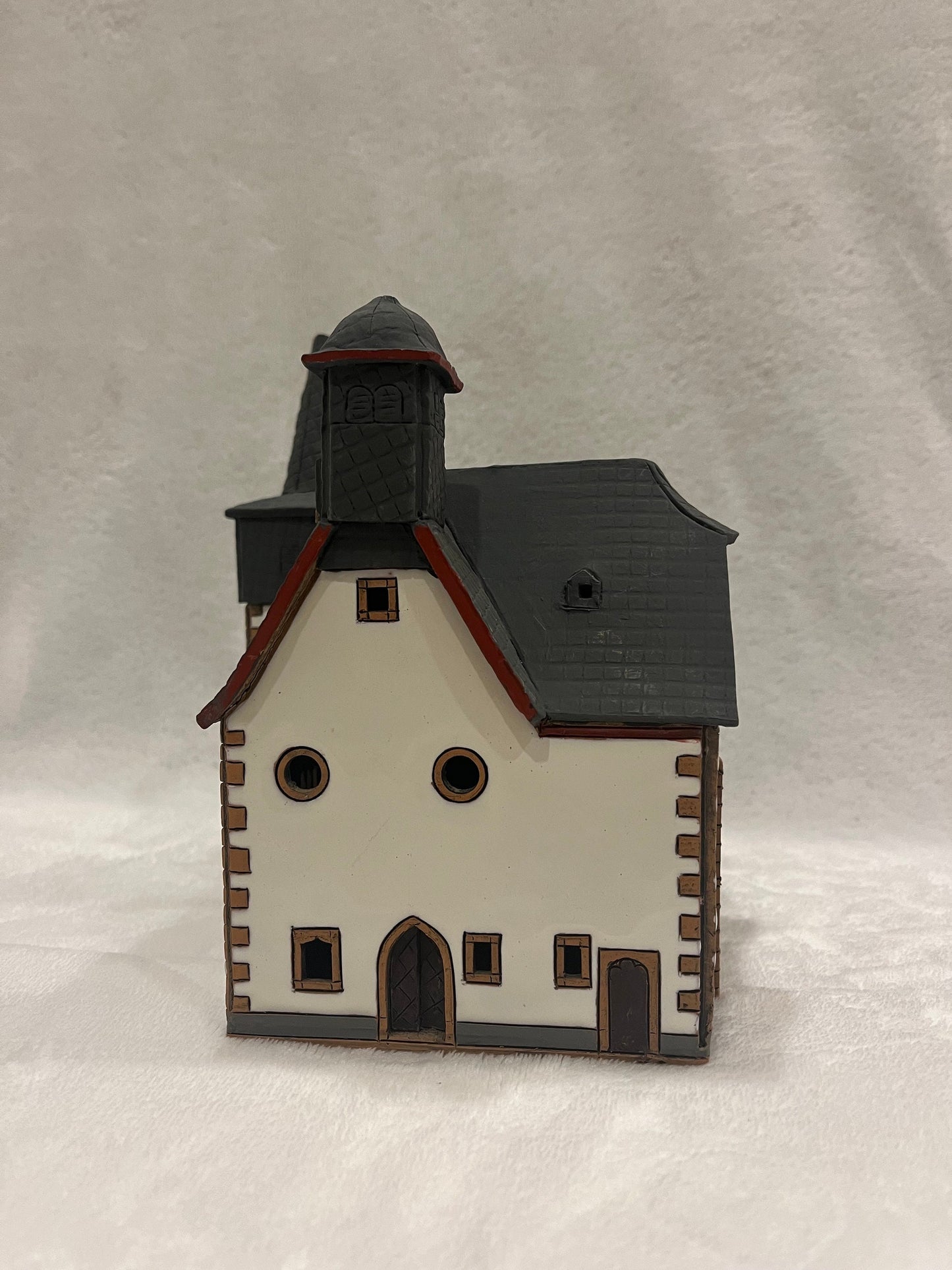 Christmas Ceramic House Art Tealight Candle Holder Room Decoration Handcrafted Collectible Miniature House (G161)