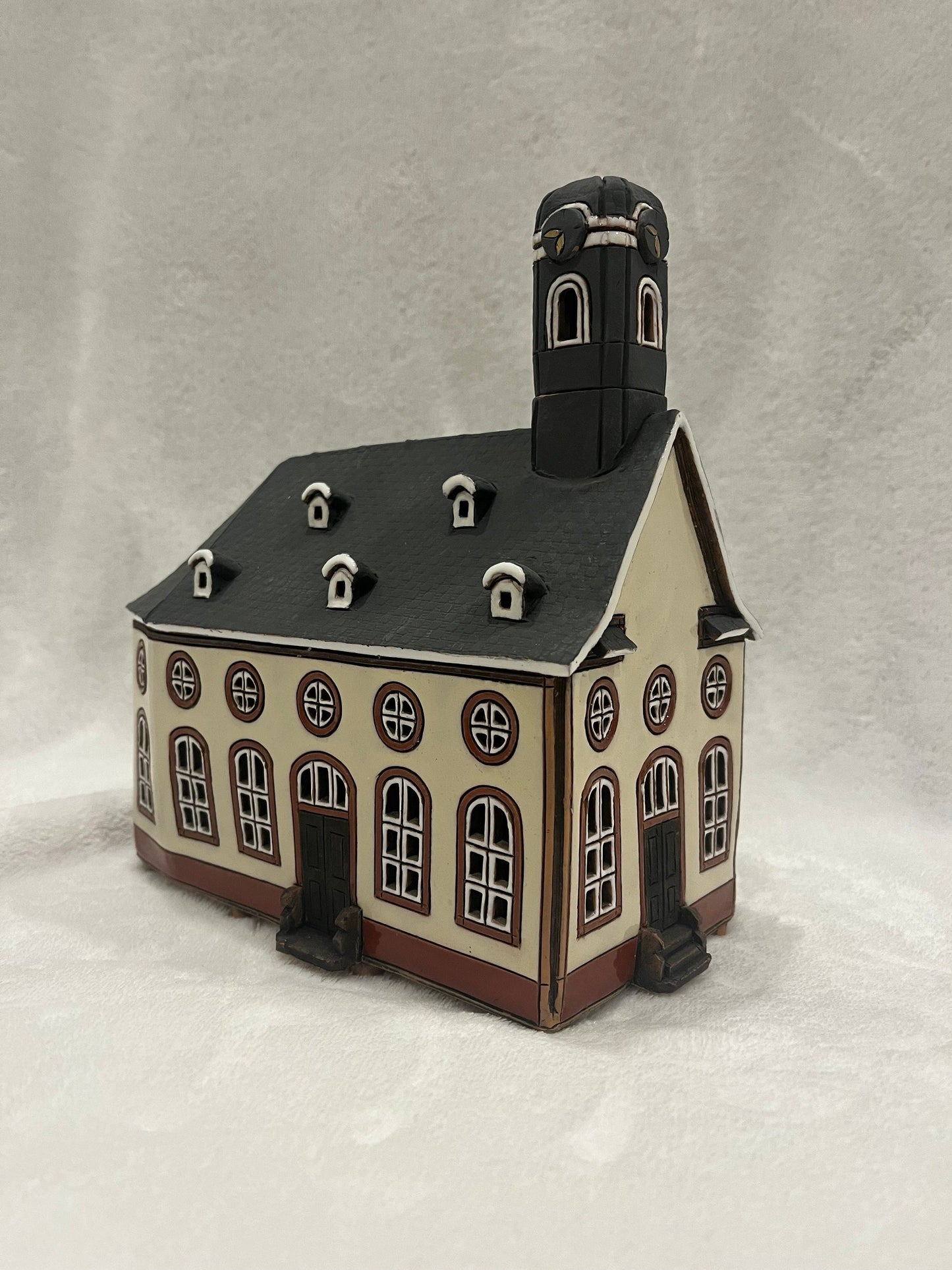 Christmas Ceramic House Art Tealight Candle Holder Room Decoration Handcrafted Collectible Miniature House (G28)