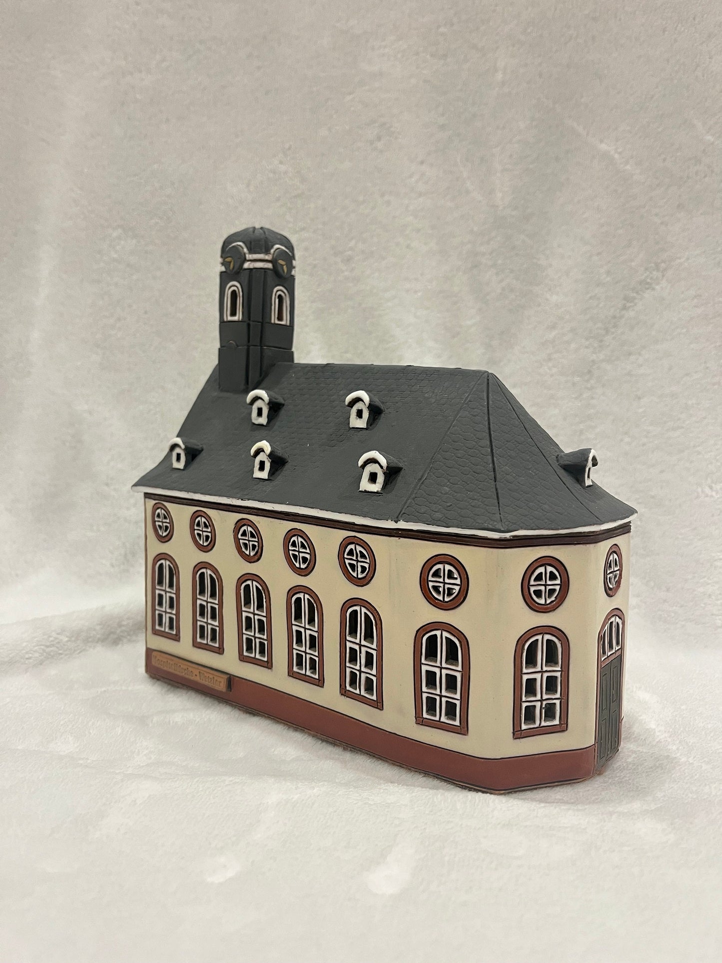 Christmas Ceramic House Art Tealight Candle Holder Room Decoration Handcrafted Collectible Miniature House (G28)