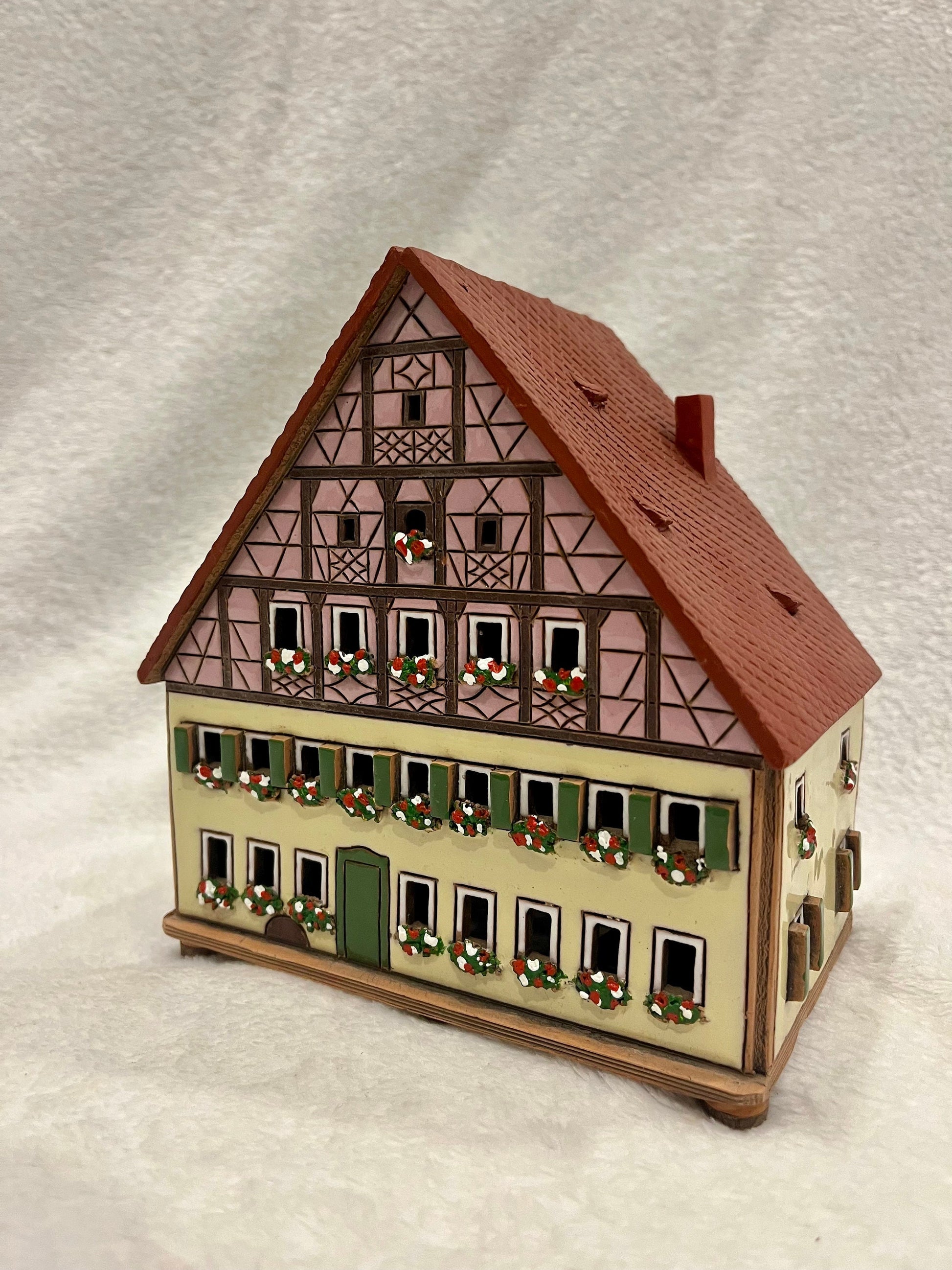 Christmas Ceramic House Art Tealight Candle Holder Room Decoration Handcrafted Collectible Miniature House G6