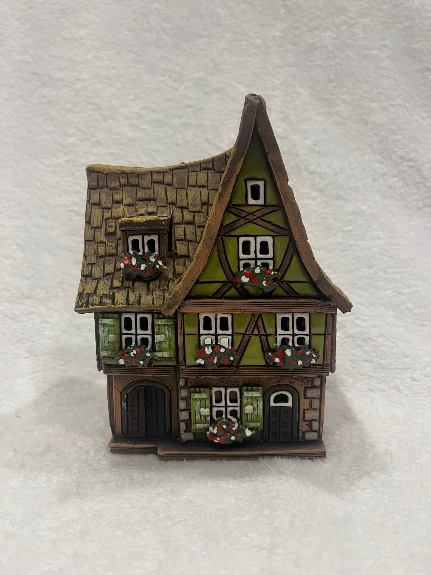 Christmas Ceramic House Art Tealight Candle Holder Room Decoration Handcrafted Collectible Miniature House B35