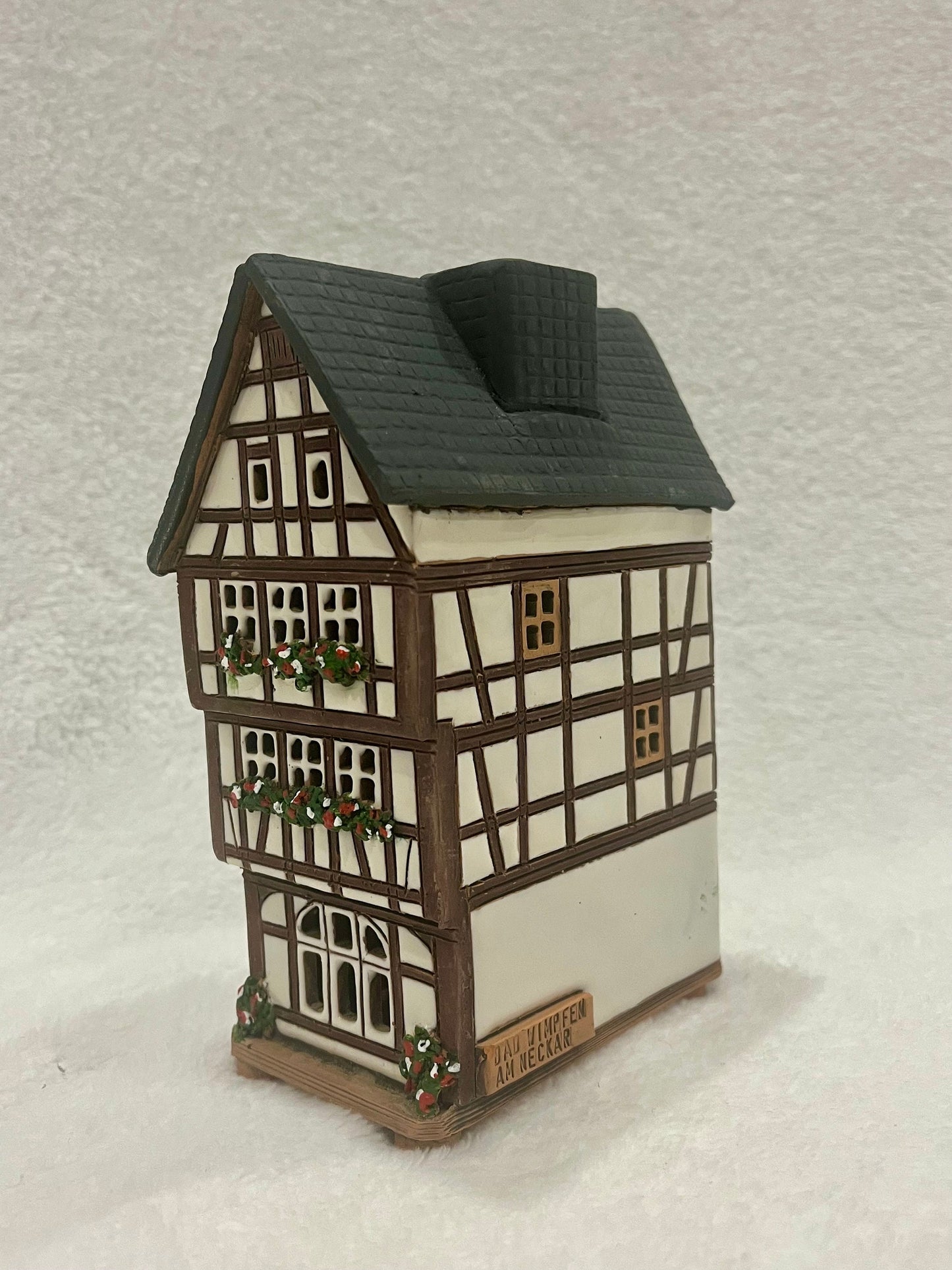 Christmas Ceramic House Art Tealight Candle Holder Room Decoration Handcrafted Collectible Miniature House GB140