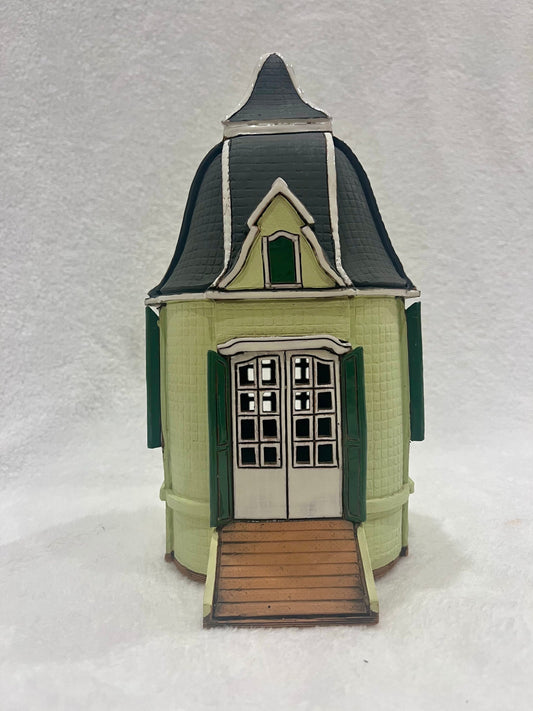 Christmas Ceramic House Art Tealight Candle Holder Room Decoration Handcrafted Collectible Miniature House DG6