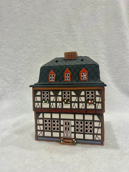 Christmas Ceramic House Art Tealight Candle Holder Room Decoration Handcrafted Collectible Miniature House GC109