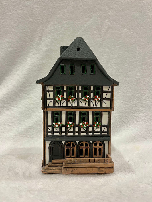 Christmas Ceramic House Art Tealight Candle Holder Room Decoration Handcrafted Collectible Miniature House G6