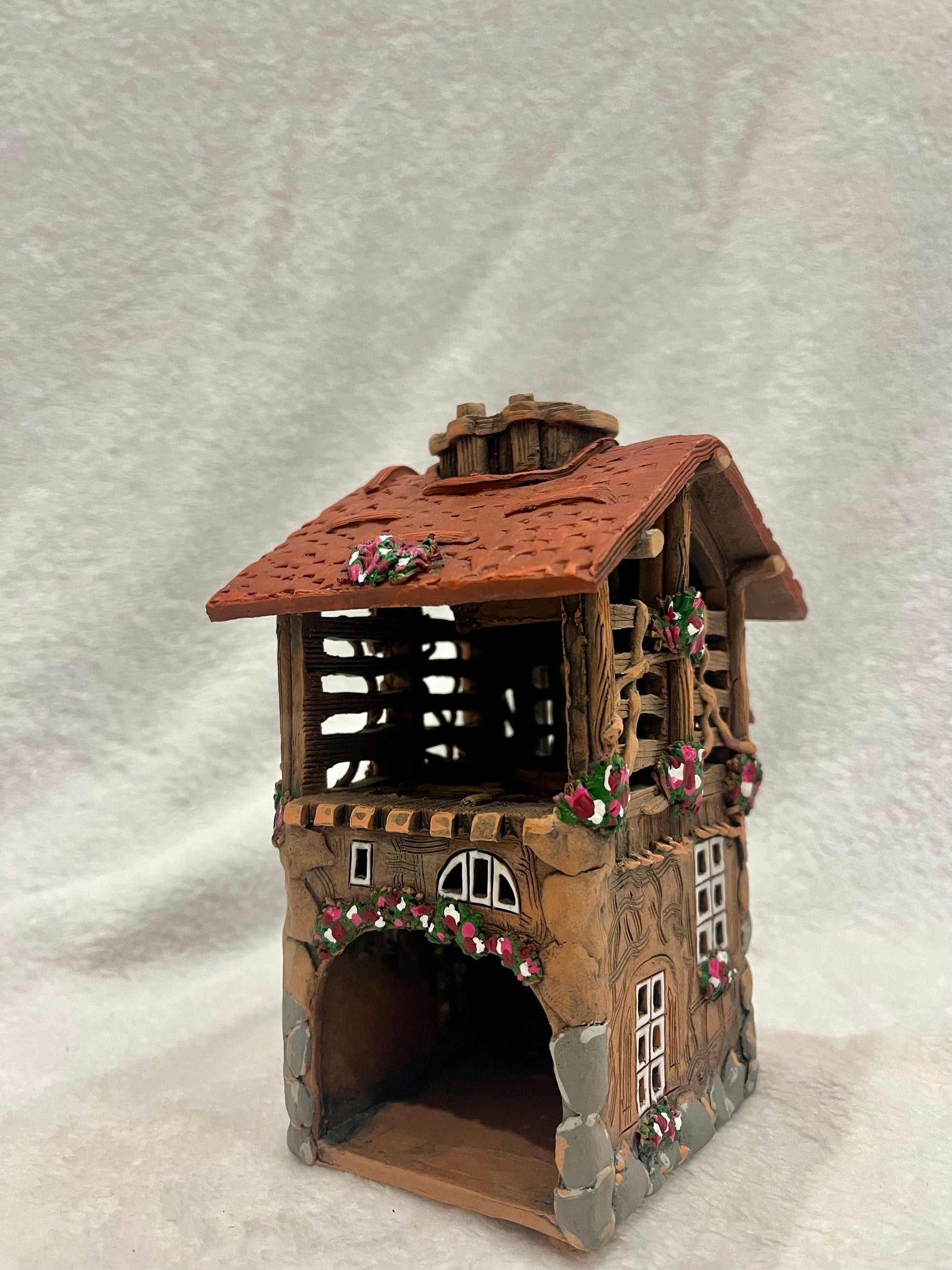 Christmas Ceramic House Art Tealight Candle Holder Room Decoration Handcrafted Collectible Miniature House M31