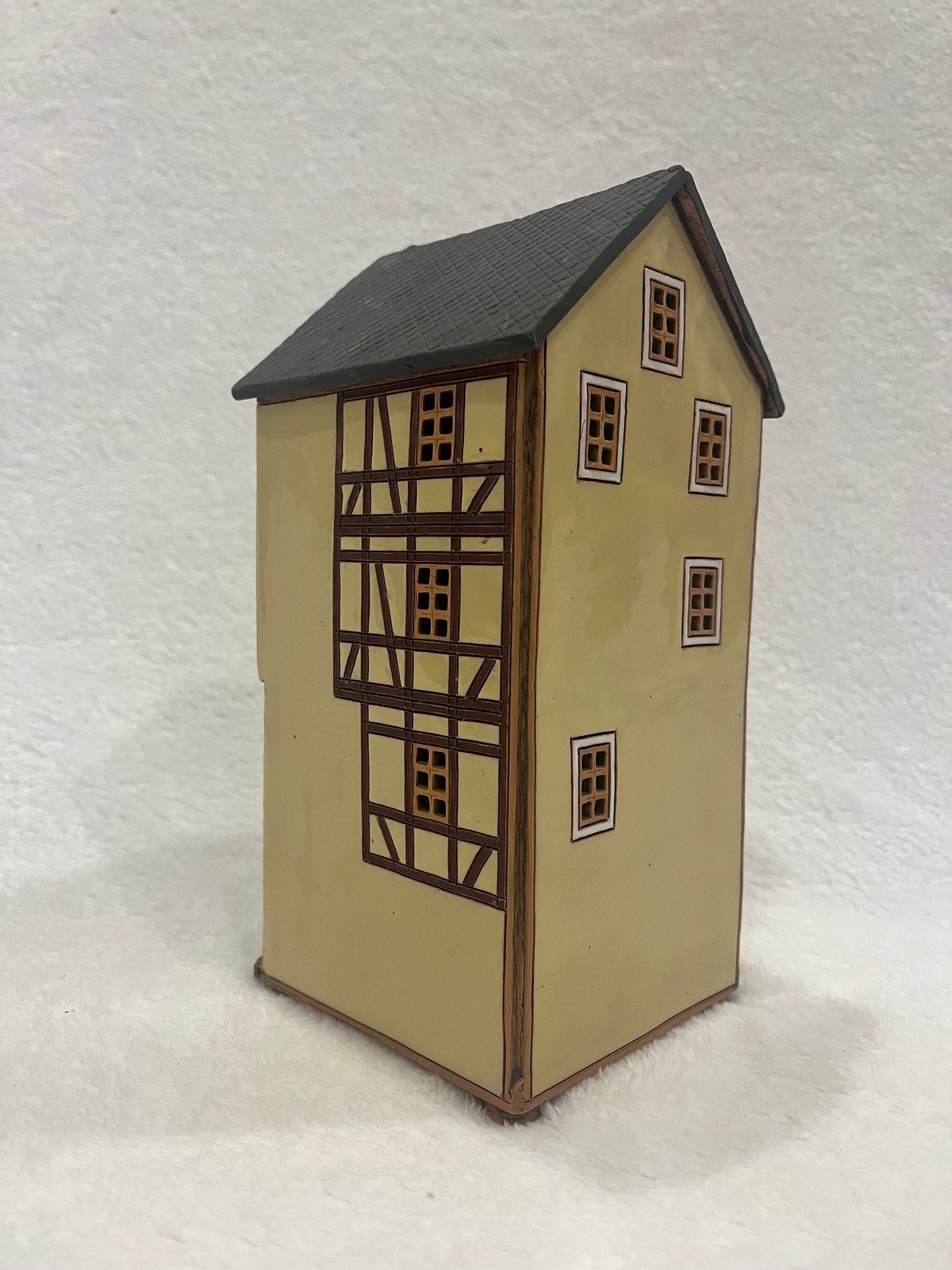 Christmas Ceramic House Art Tealight Candle Holder Room Decoration Handcrafted Collectible Miniature House G60