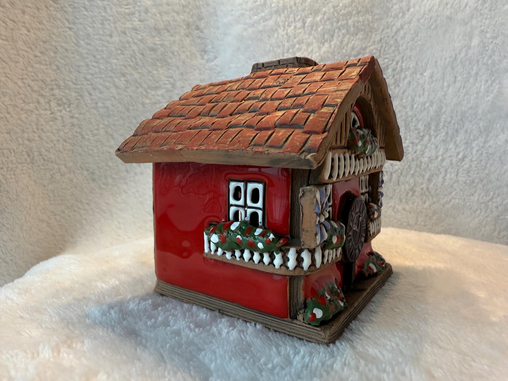 Christmas Ceramic House Collection - Handmade Collectible Miniature, Candle Holder, Room Decoration, Home Decor (R16 red)